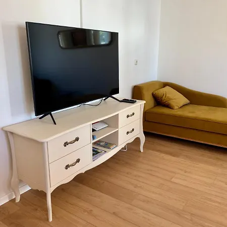 Appartement Koeniglich & Modern See- Und Zentrumsnah