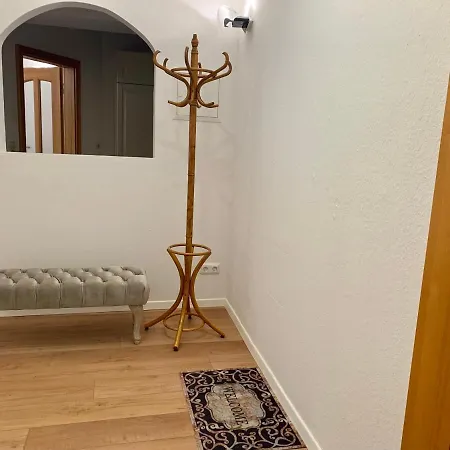Appartement Koeniglich & Modern See- Und Zentrumsnah *